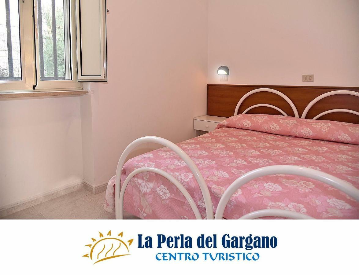 Centro Turistico La Perla Del Gargano Hotel Foce Varano Exterior photo
