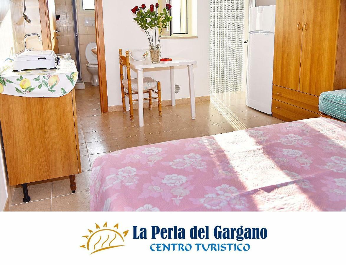 Centro Turistico La Perla Del Gargano Hotel Foce Varano Exterior photo