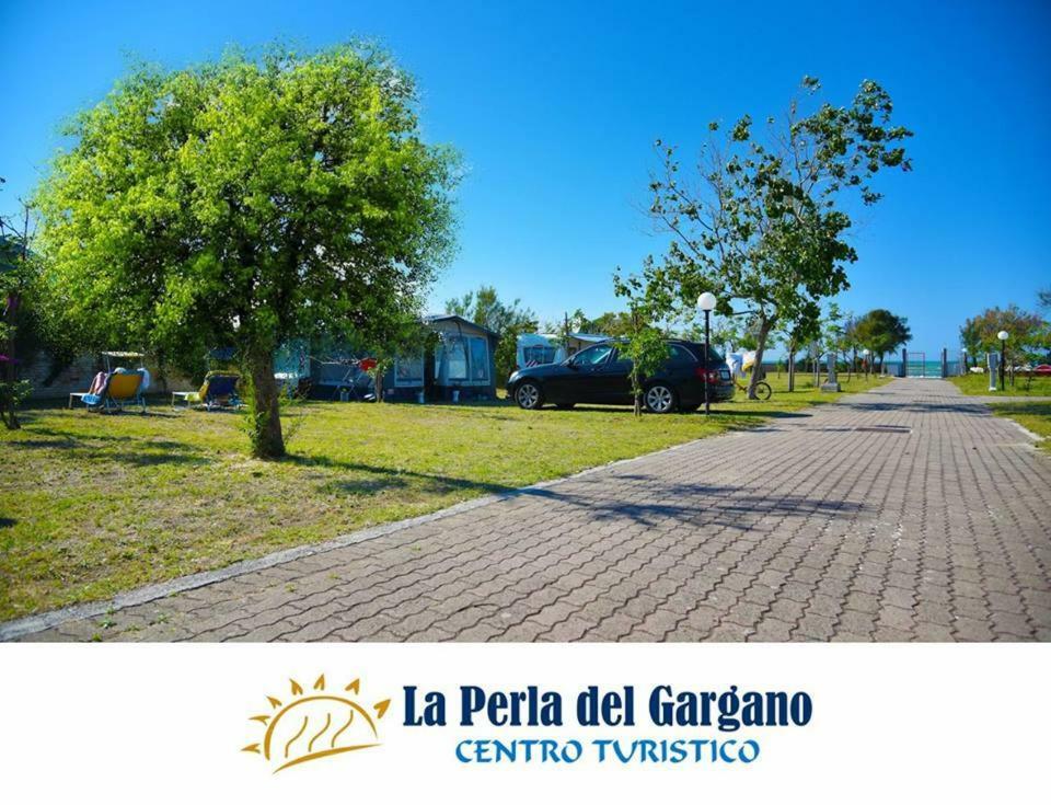 Centro Turistico La Perla Del Gargano Hotel Foce Varano Exterior photo